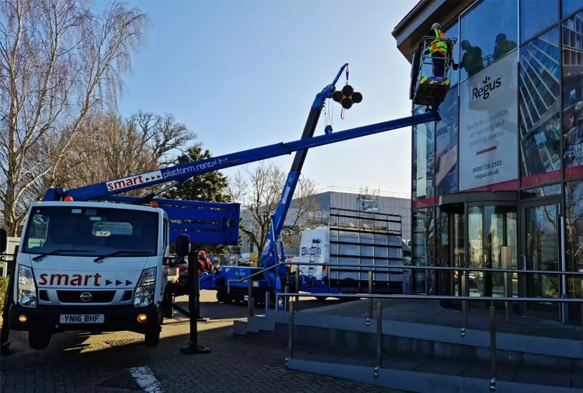 Reasons to choose our glass replacement company
